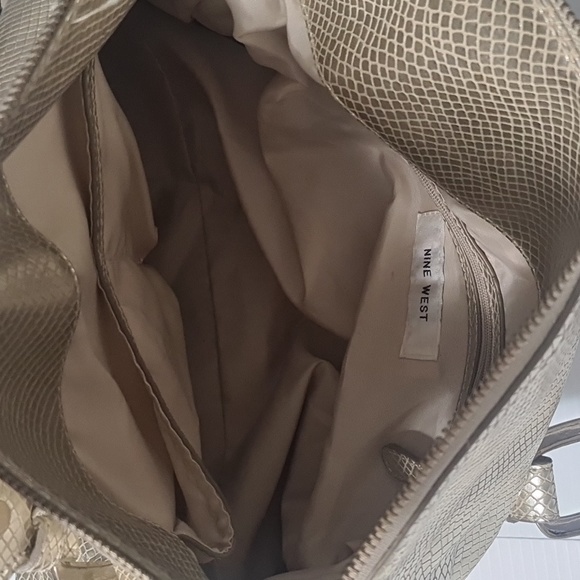 NINE WEST PURSE - Picture 4 of 11